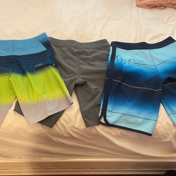 3 Billabong boys surf bathing suites (all three) - Picture 5 of 5